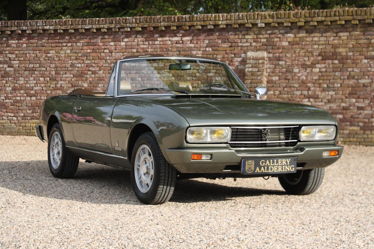 1981 Peugeot 504 Cabriolet &ldquo;Gris Fume m&eacute;tallis&eacute;&rdquo;