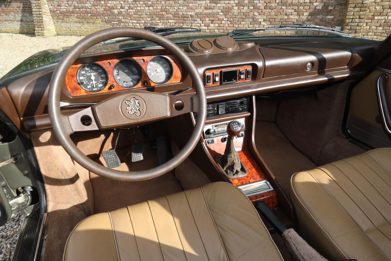 1981 Peugeot 504 Cabriolet &ldquo;Gris Fume m&eacute;tallis&eacute;&rdquo;