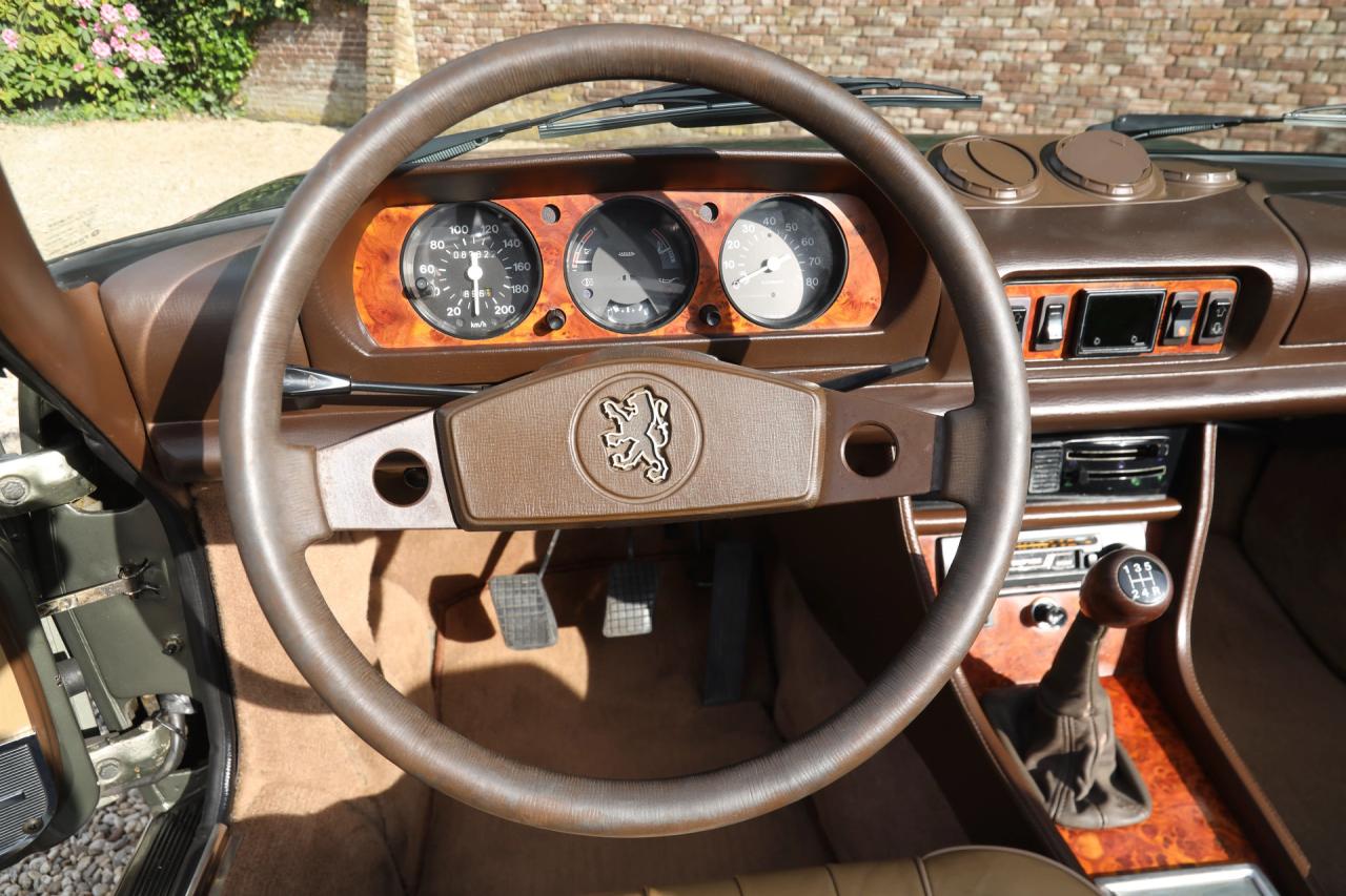 1981 Peugeot 504 Cabriolet &ldquo;Gris Fume m&eacute;tallis&eacute;&rdquo;