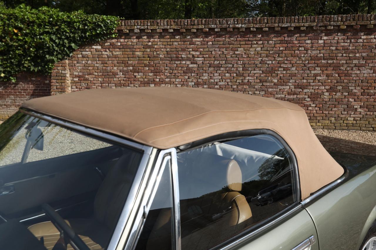 1981 Peugeot 504 Cabriolet &ldquo;Gris Fume m&eacute;tallis&eacute;&rdquo;