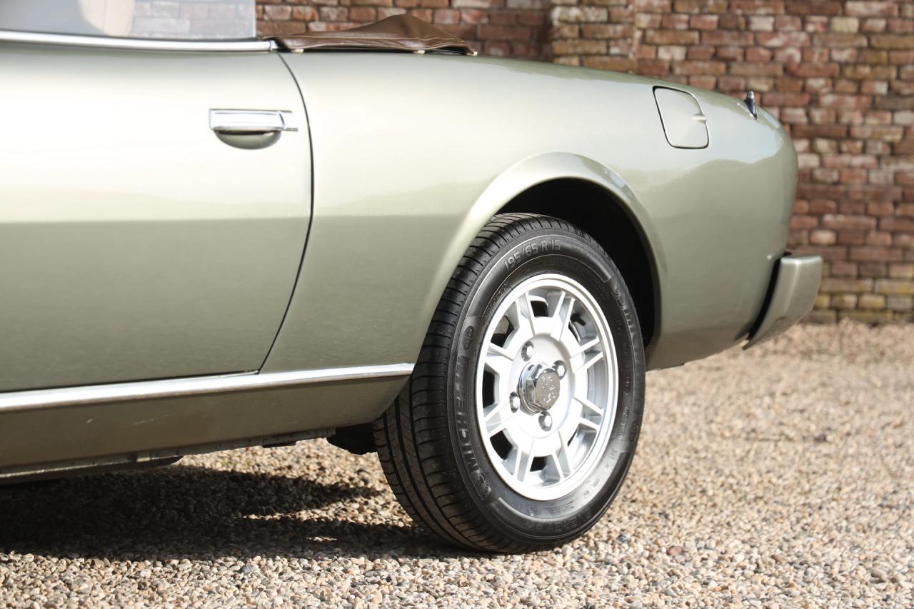 1981 Peugeot 504 Cabriolet &ldquo;Gris Fume m&eacute;tallis&eacute;&rdquo;