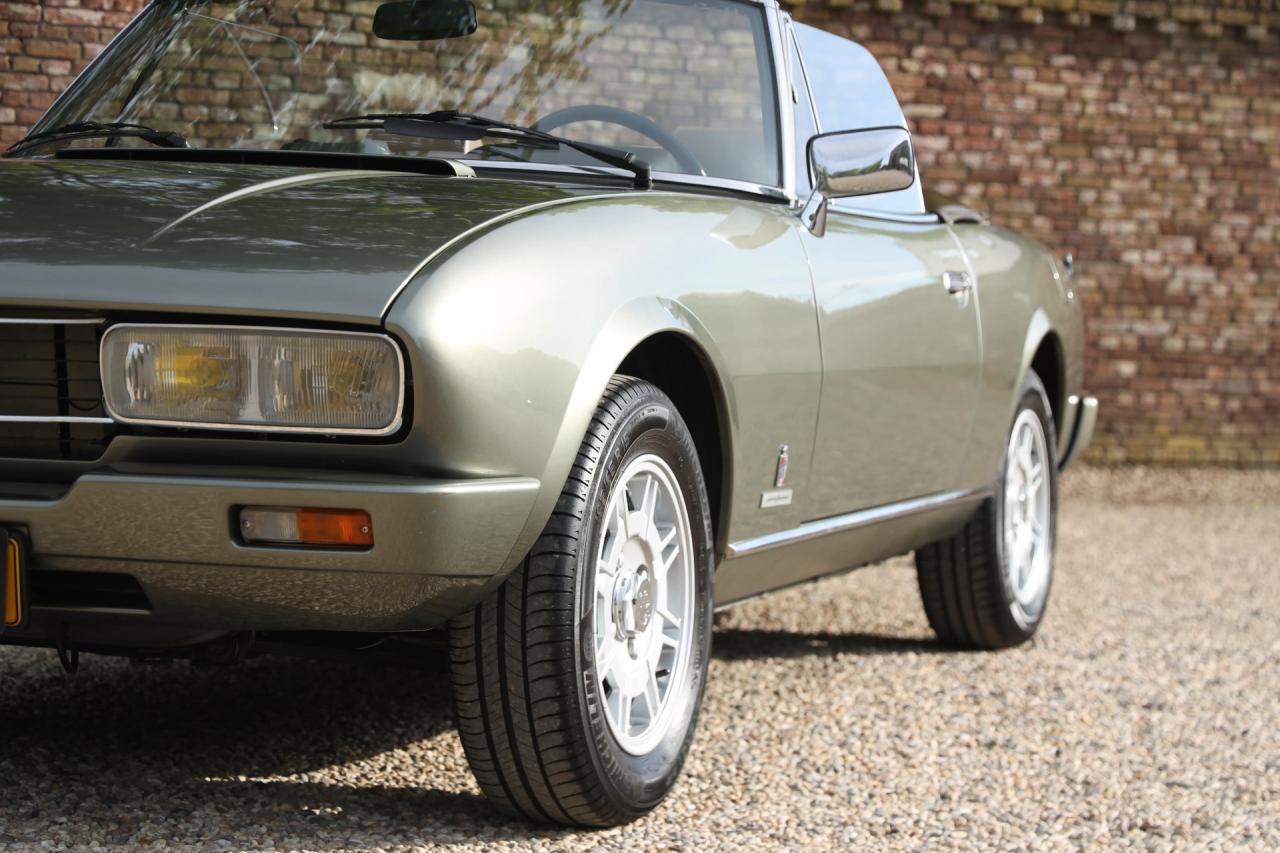 1981 Peugeot 504 Cabriolet &ldquo;Gris Fume m&eacute;tallis&eacute;&rdquo;