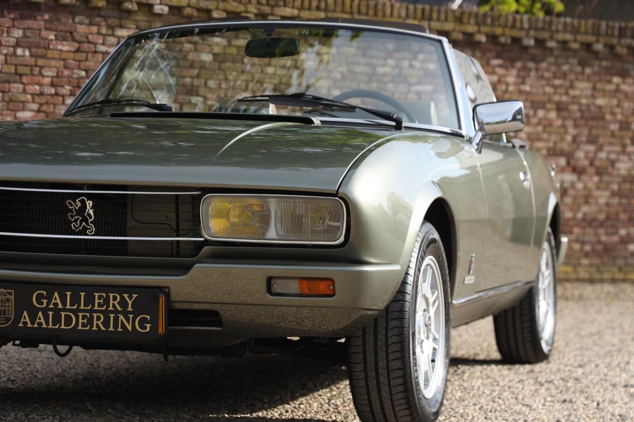 1981 Peugeot 504 Cabriolet &ldquo;Gris Fume m&eacute;tallis&eacute;&rdquo;