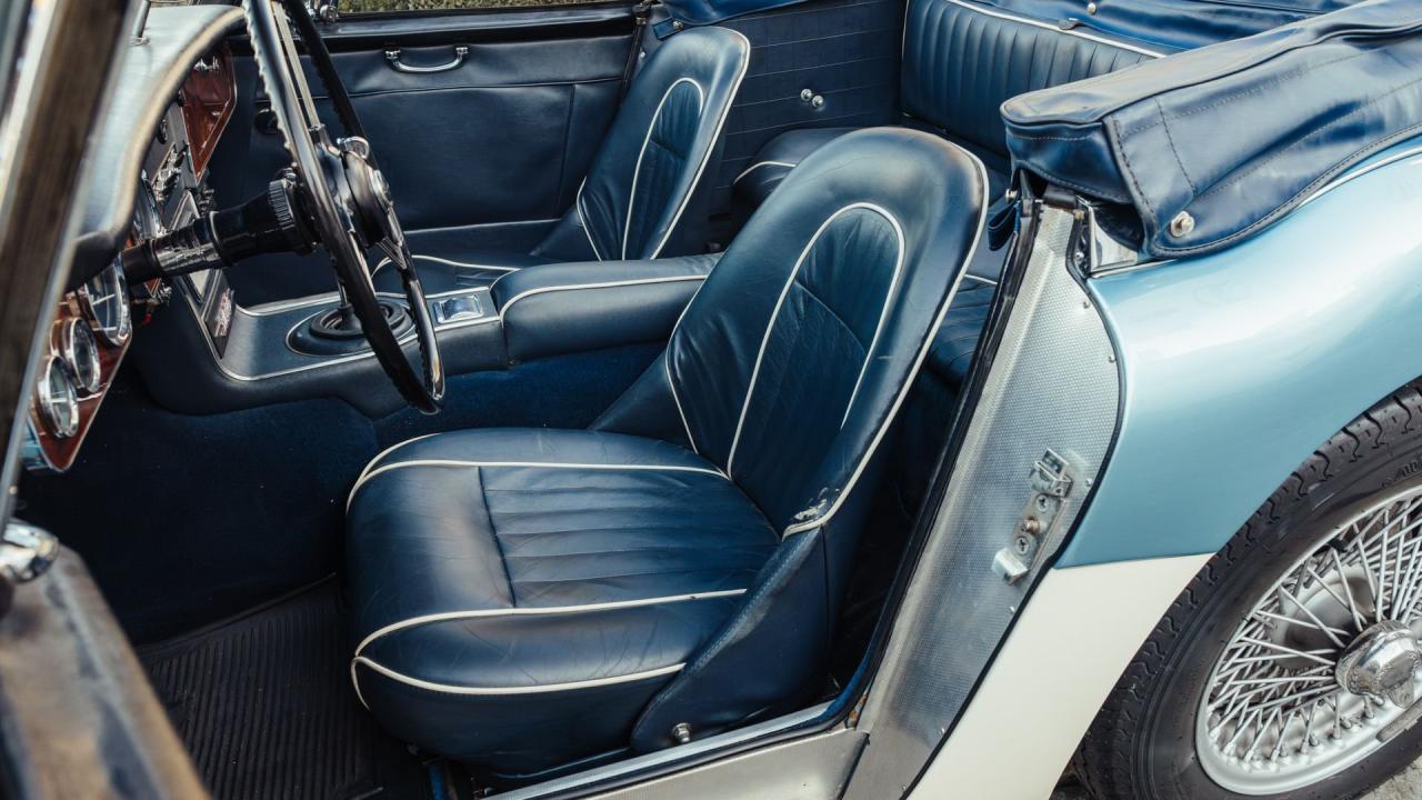 1965 Austin - Healey 3000 Mk III BJ8