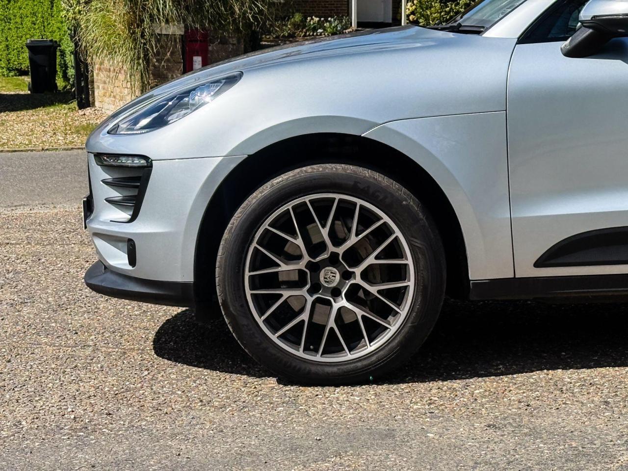 2016 Porsche 3.0 TD V6 S PDK 4WD Euro 6 (s/s) 5dr