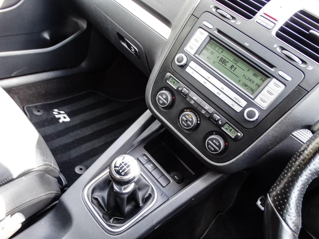 2006 Volkswagen 3.2 V6 R32 4Motion 5dr