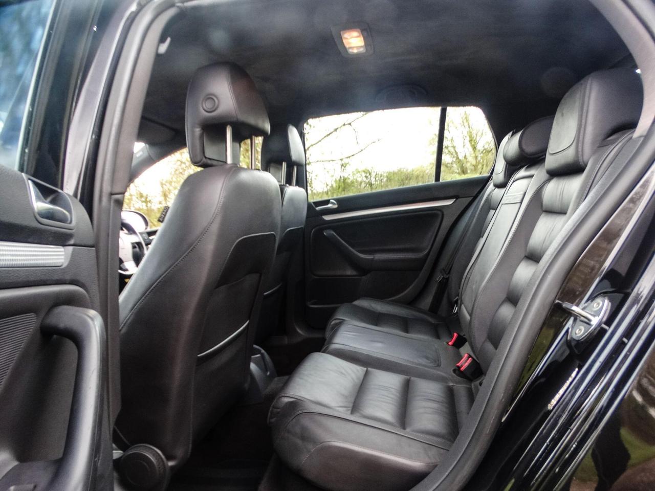 2006 Volkswagen 3.2 V6 R32 4Motion 5dr