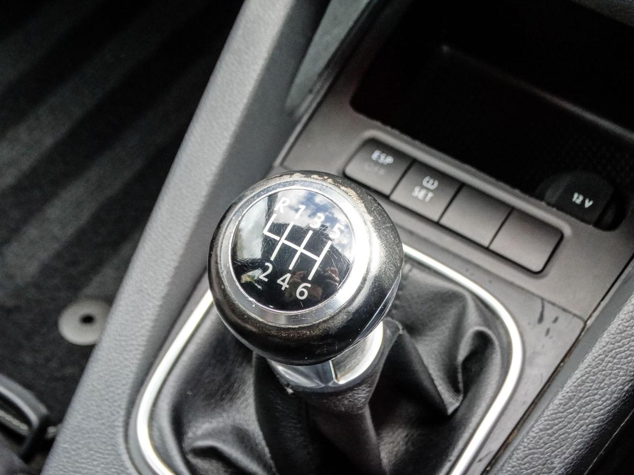 2006 Volkswagen 3.2 V6 R32 4Motion 5dr