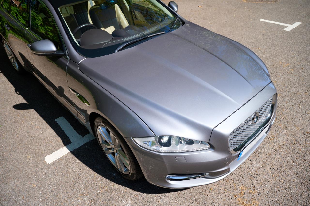 2012 Jaguar XJ Premium Luxury V8