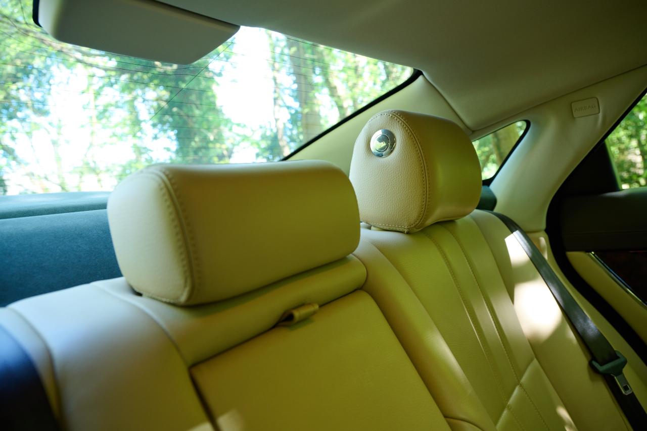 2012 Jaguar XJ Premium Luxury V8