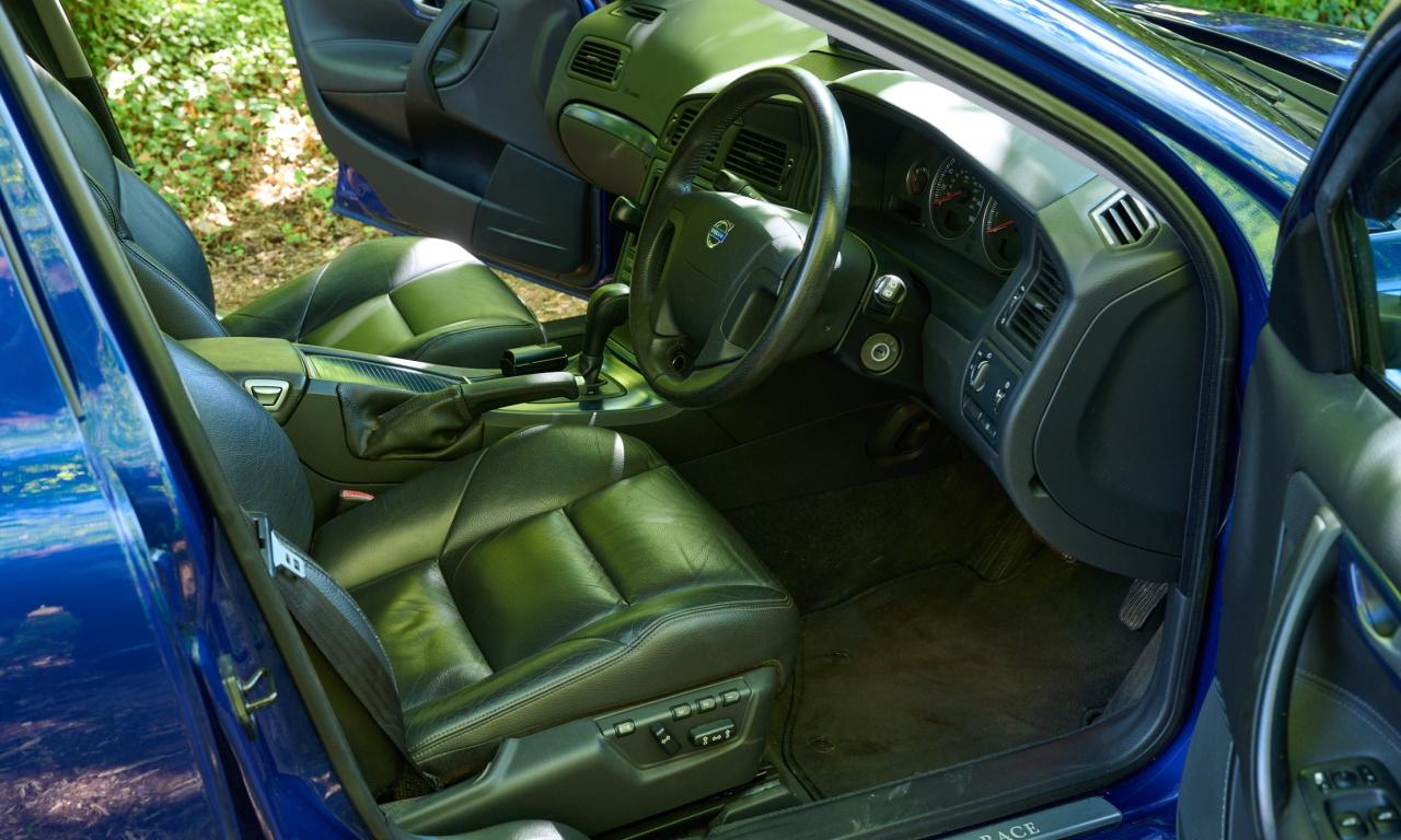 2006 Volvo V70 SE Sport Ocean Race Auto