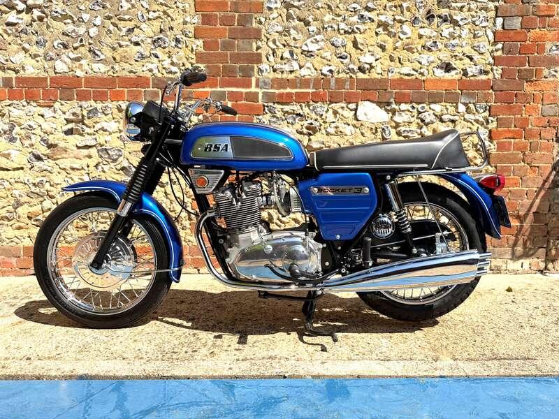 1969 BSA A75R ROCKET 3 MK1