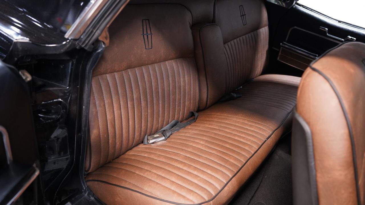 1966 Lincoln Continental 6.1 Hemi Restomod