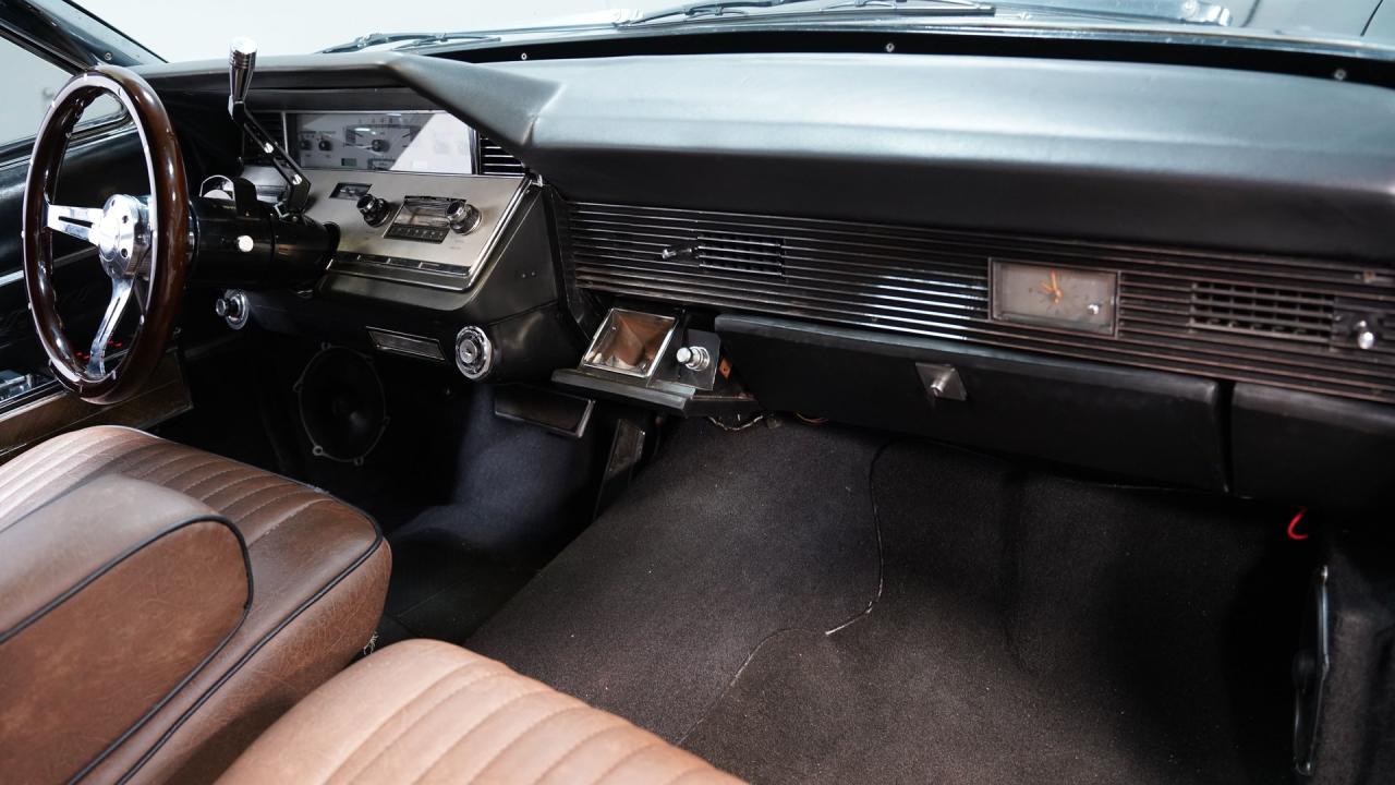 1966 Lincoln Continental 6.1 Hemi Restomod