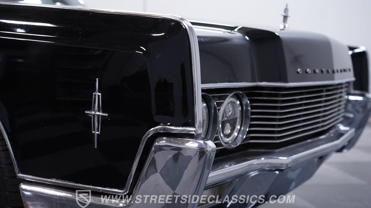 1966 Lincoln Continental 6.1 Hemi Restomod