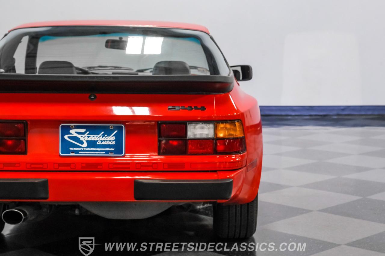 1984 Porsche 944