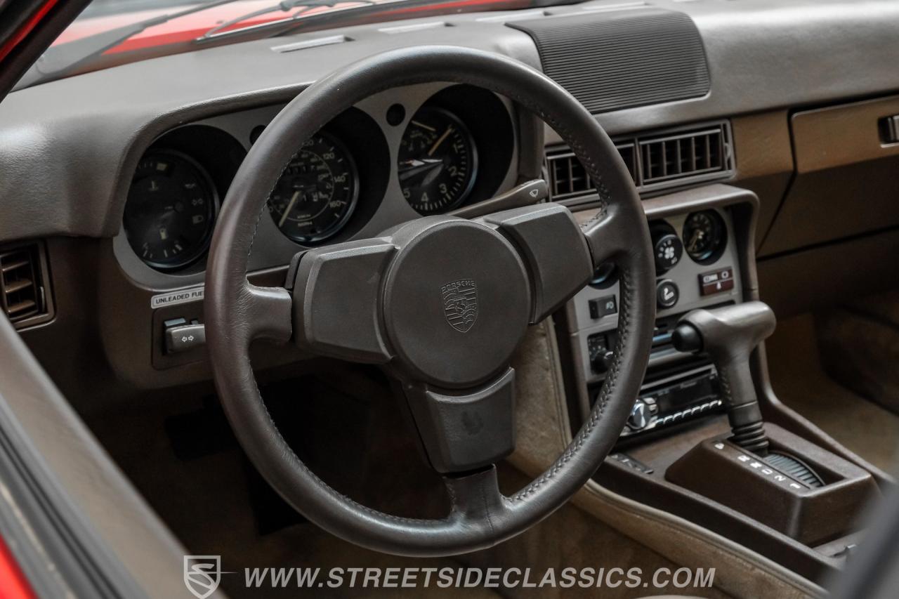 1984 Porsche 944
