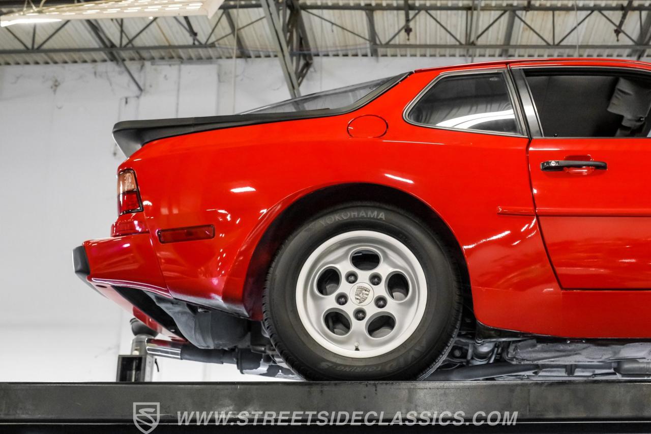 1984 Porsche 944