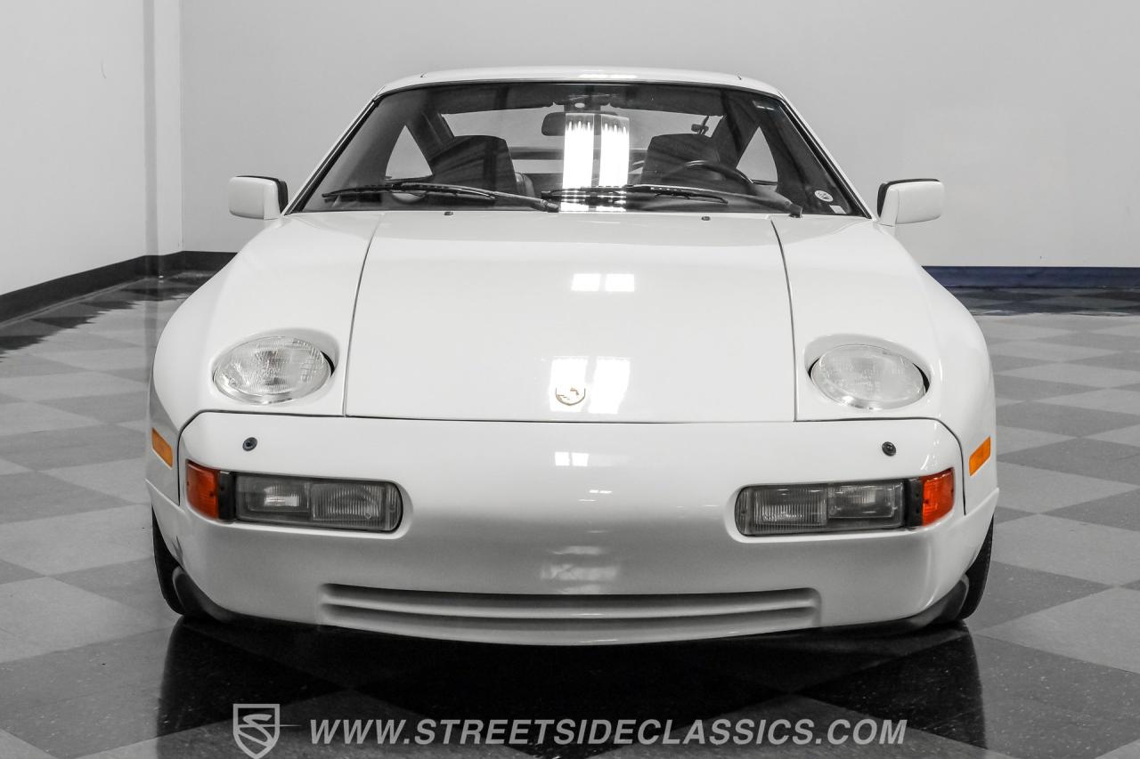 1987 Porsche 928 S4