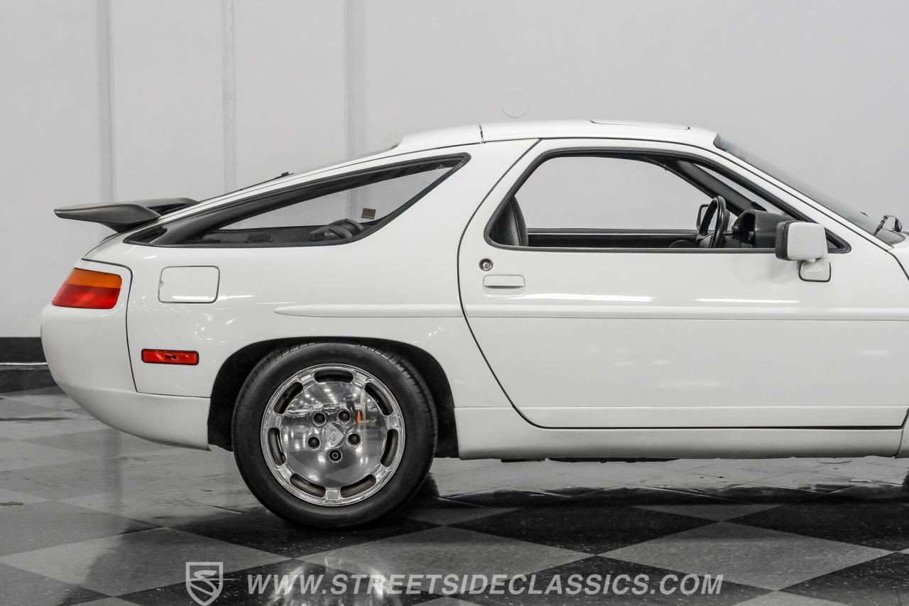1987 Porsche 928 S4