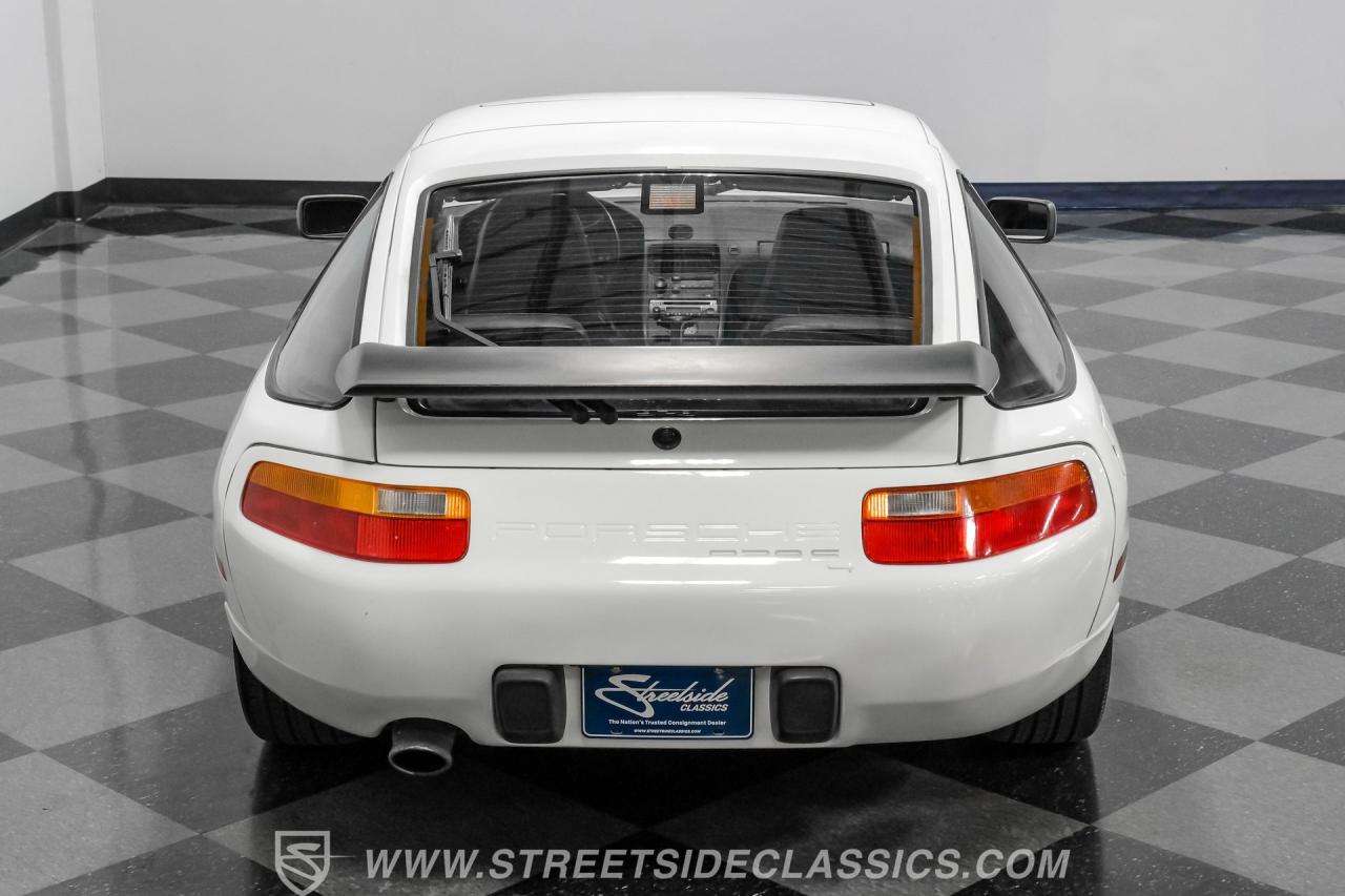 1987 Porsche 928 S4