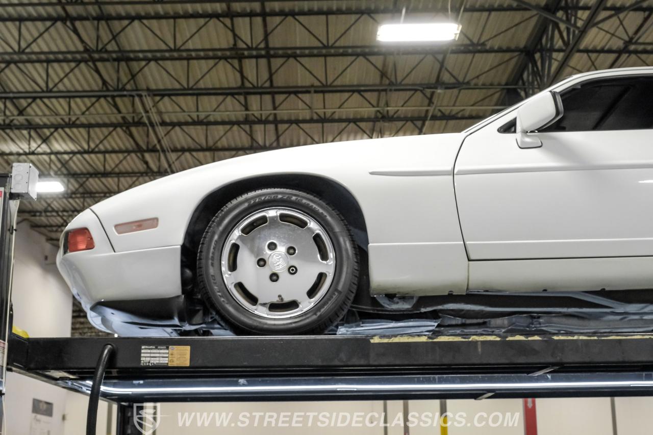 1987 Porsche 928 S4
