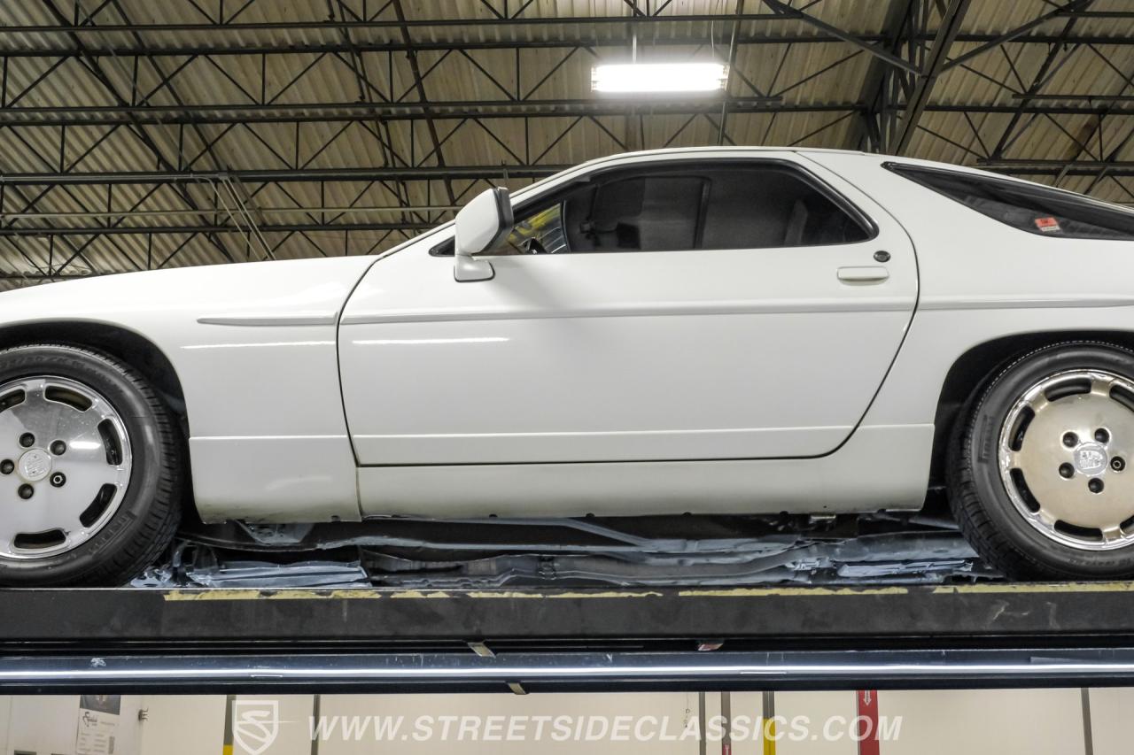1987 Porsche 928 S4