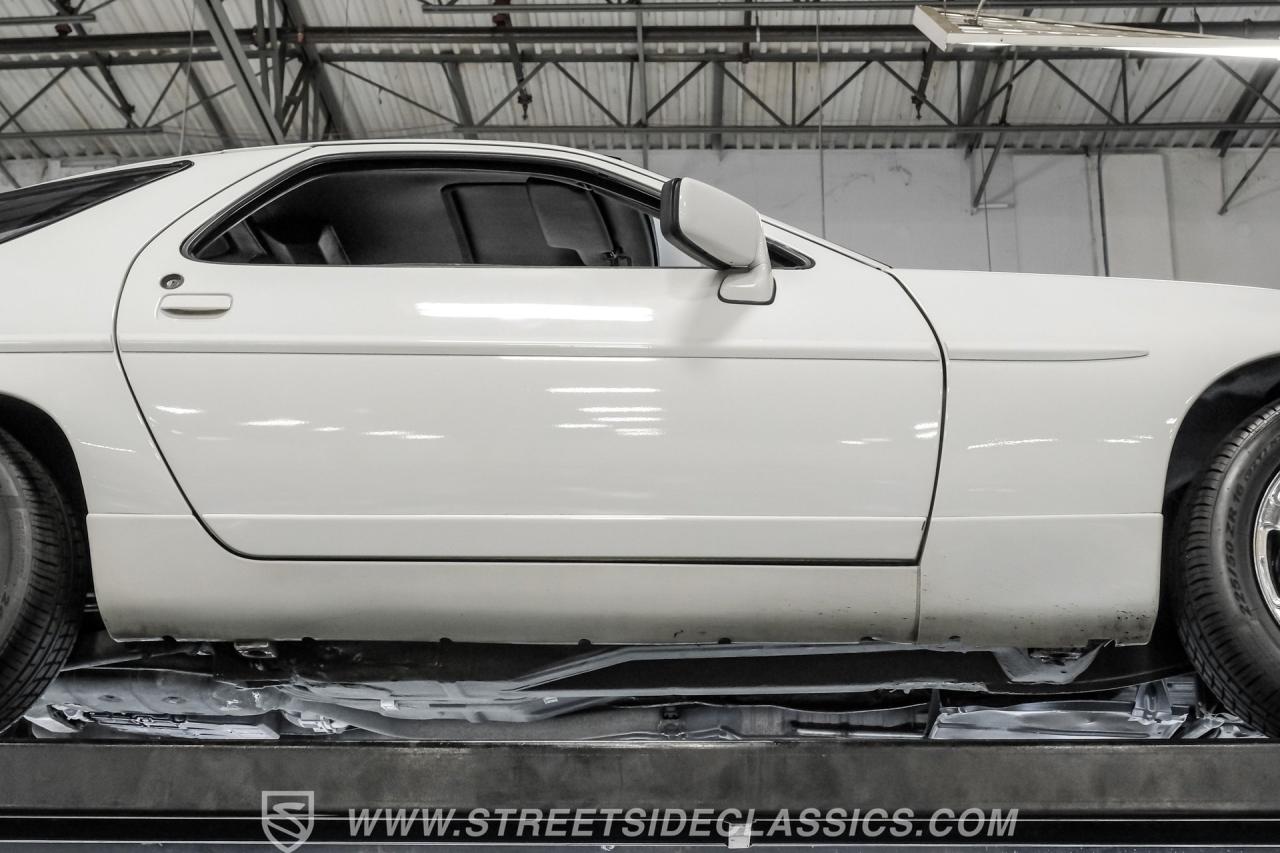1987 Porsche 928 S4