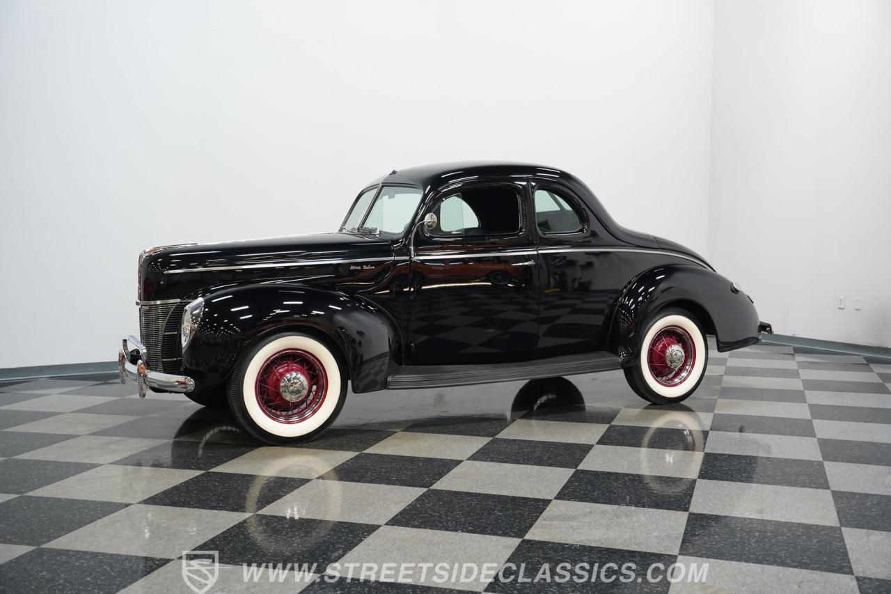 1940 Ford Deluxe 5 Window Coupe