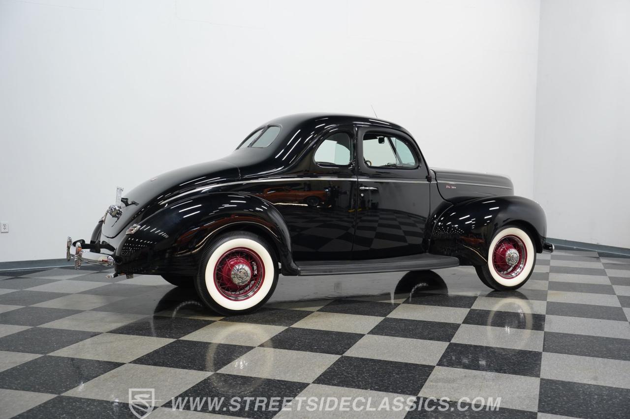 1940 Ford Deluxe 5 Window Coupe