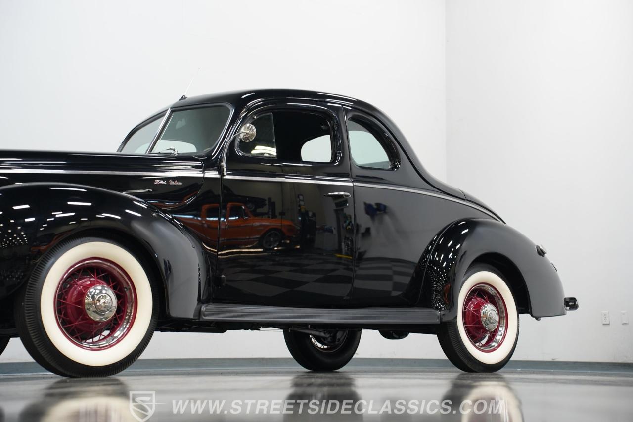 1940 Ford Deluxe 5 Window Coupe