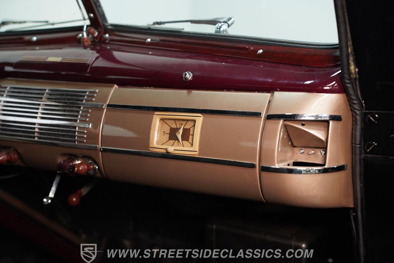 1940 Ford Deluxe 5 Window Coupe