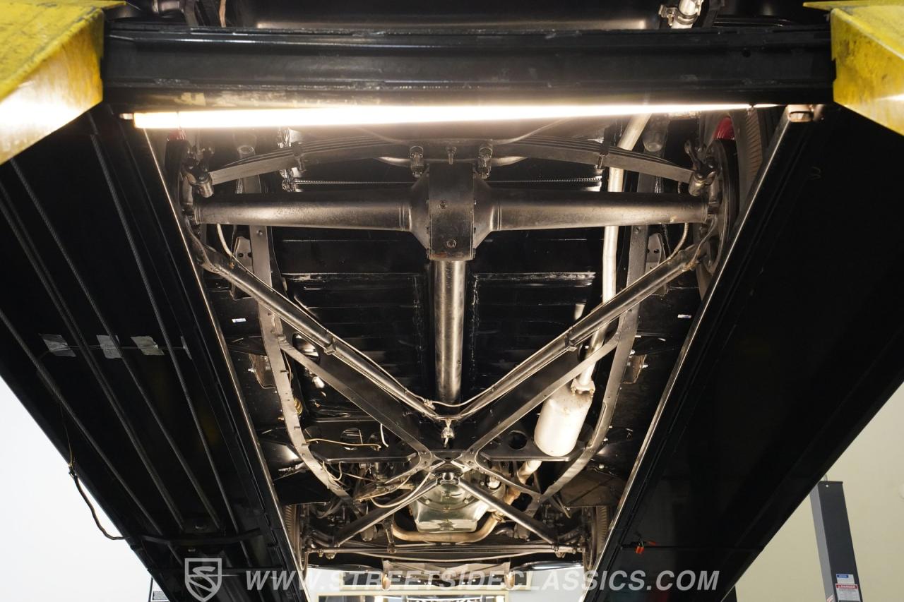 1940 Ford Deluxe 5 Window Coupe