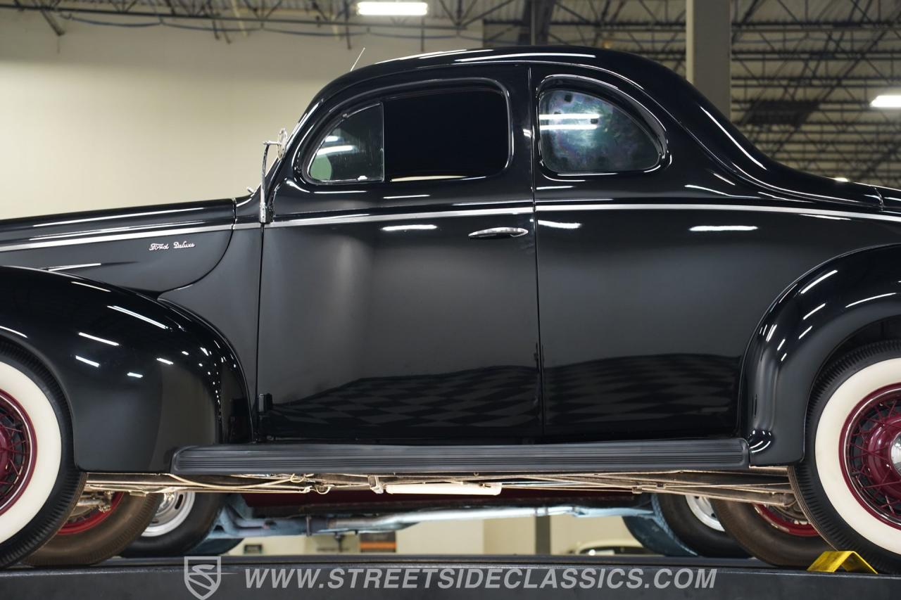 1940 Ford Deluxe 5 Window Coupe