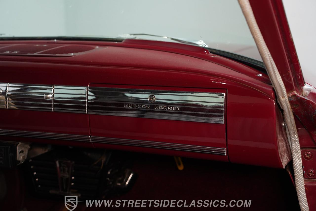 1954 Hudson Hornet Twin H-Power