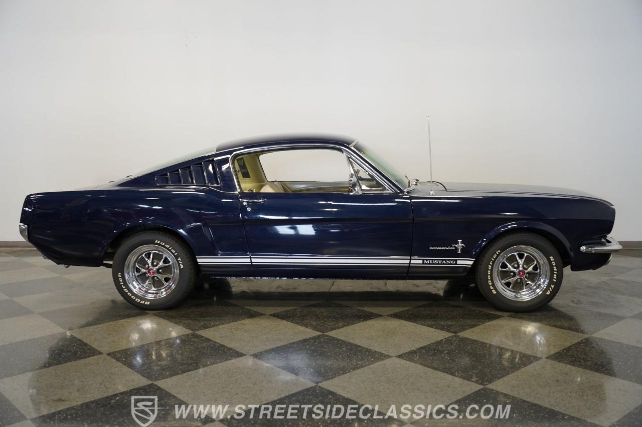 1965 Ford Mustang 2+2 Fastback