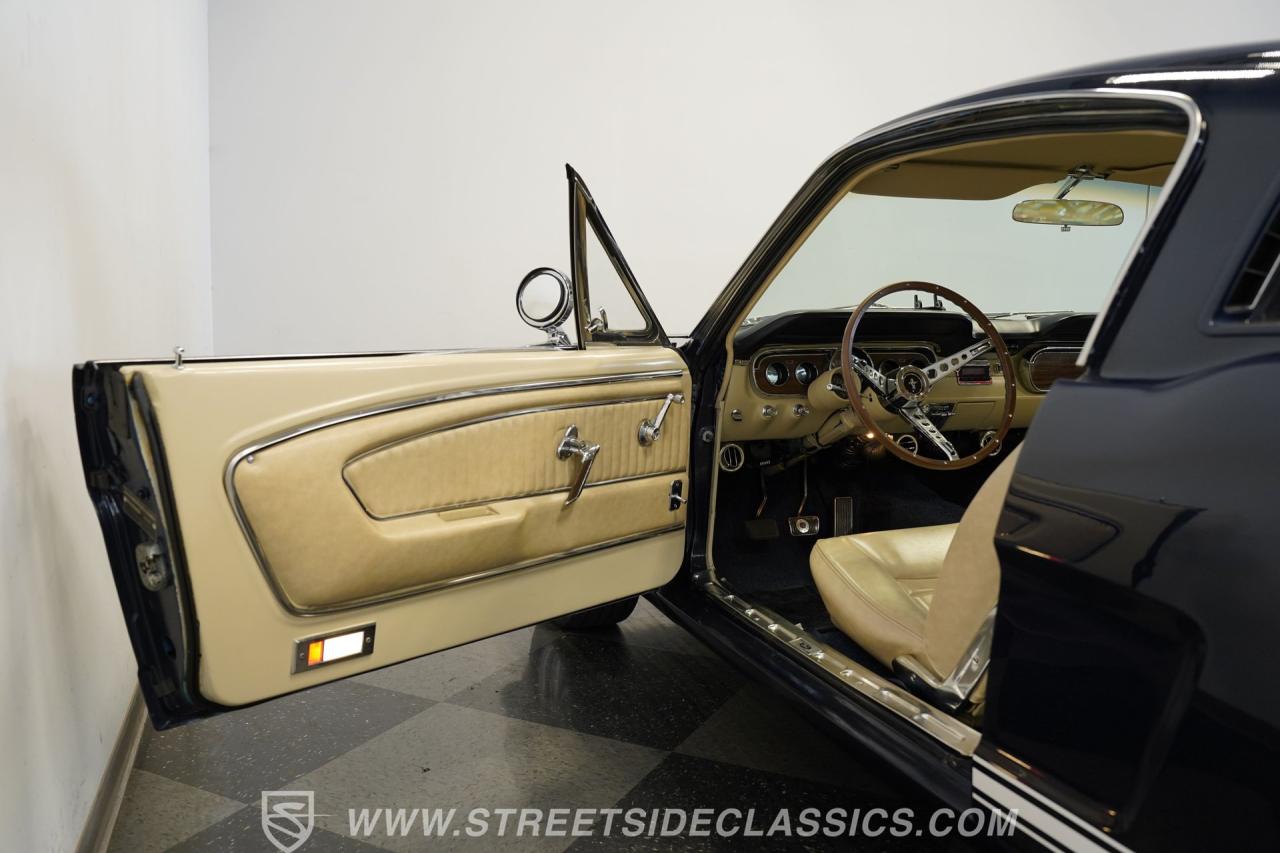 1965 Ford Mustang 2+2 Fastback