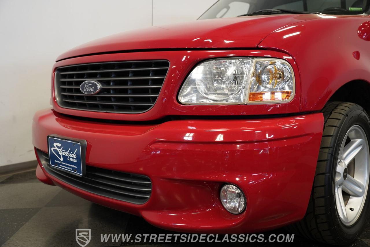 2003 Ford F-150 SVT Lightning