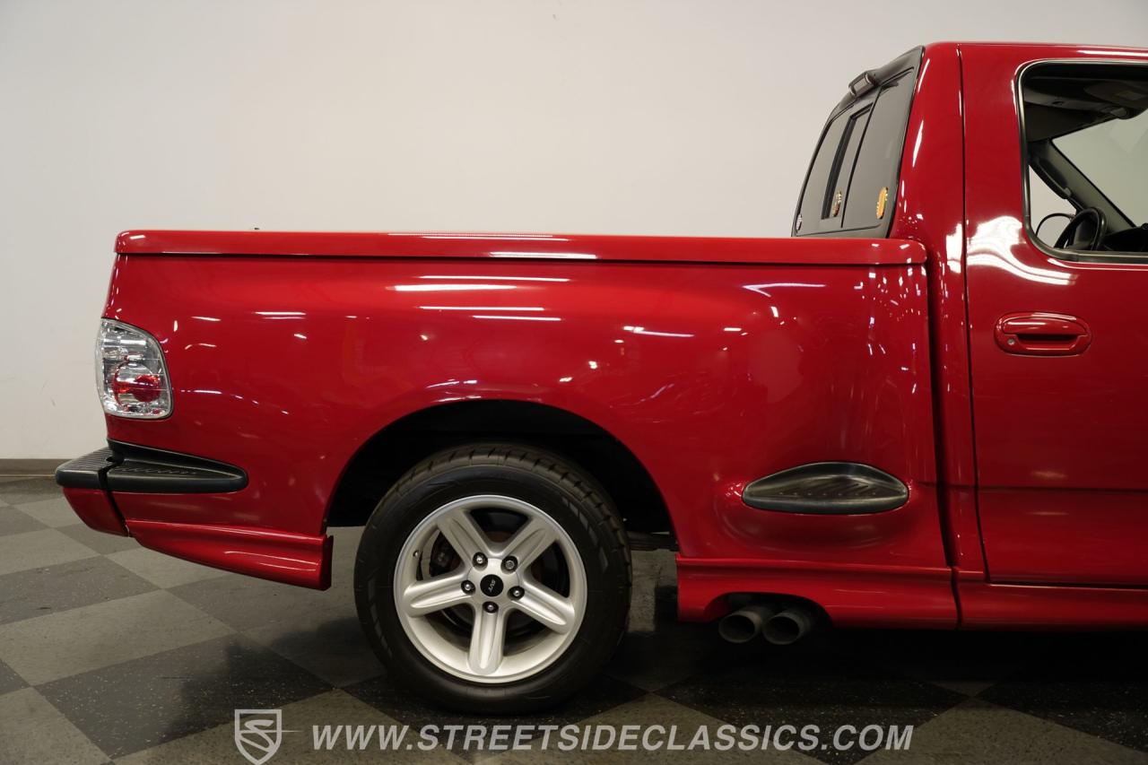 2003 Ford F-150 SVT Lightning