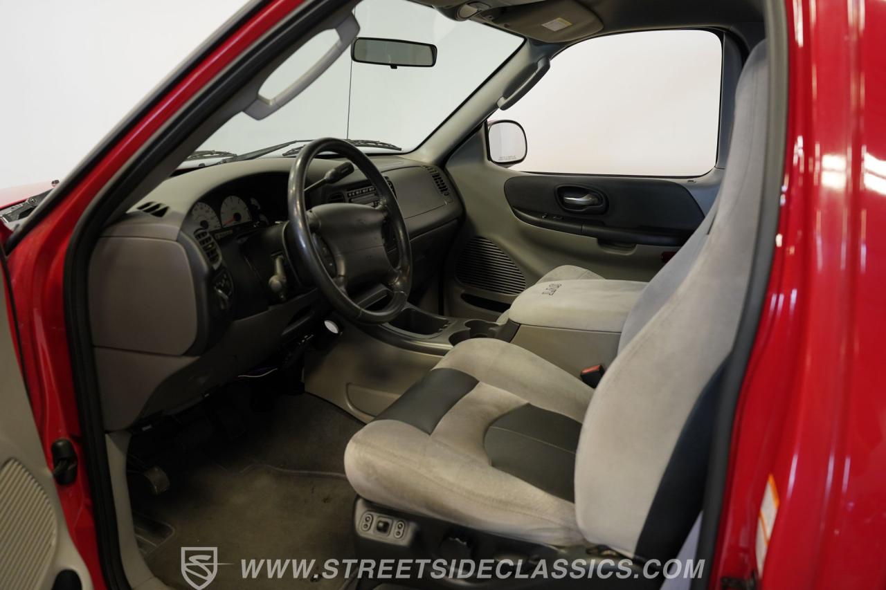 2003 Ford F-150 SVT Lightning