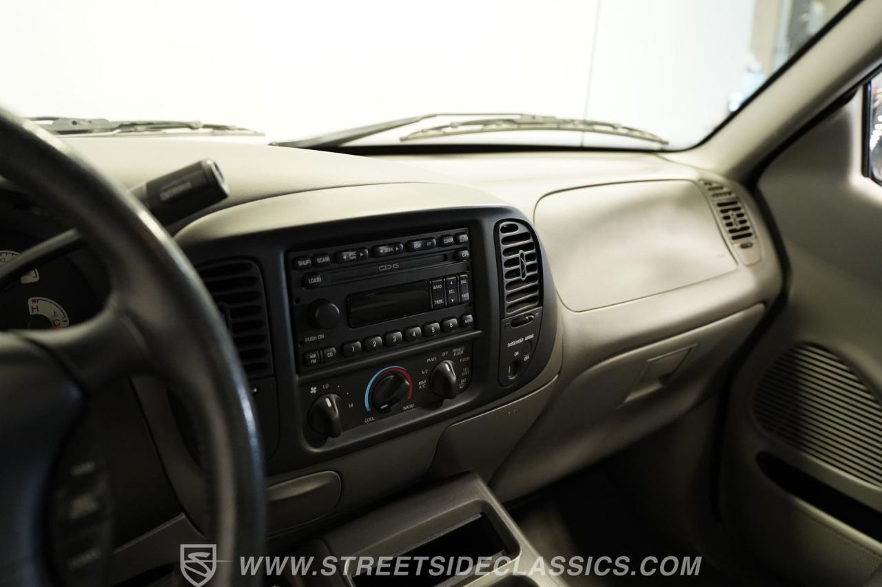 2003 Ford F-150 SVT Lightning