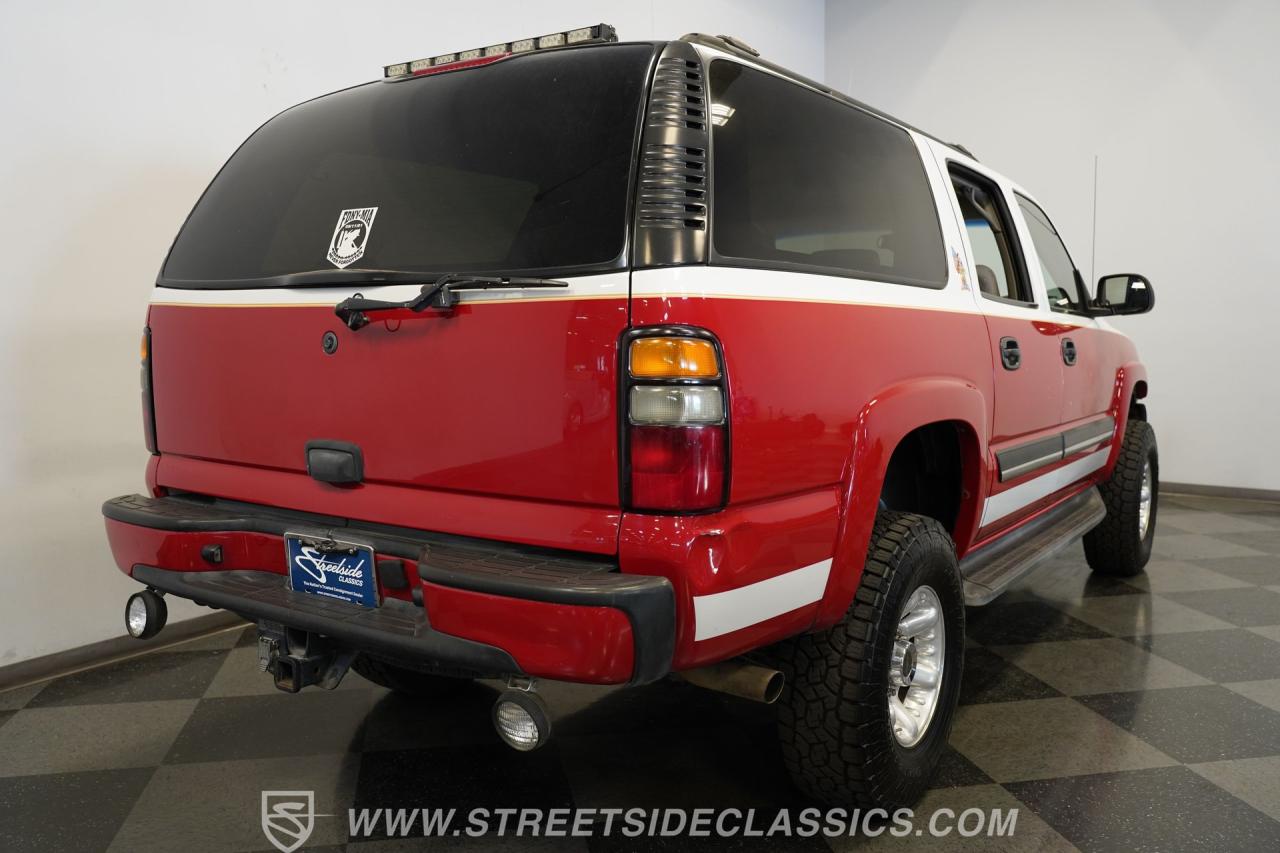 2004 Chevrolet Suburban 2500 4X4