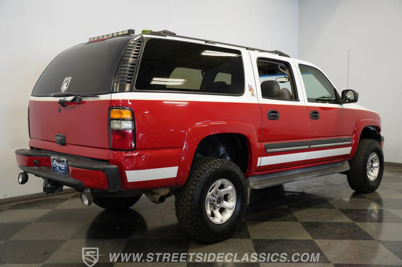 2004 Chevrolet Suburban 2500 4X4