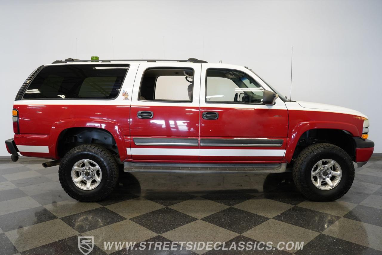 2004 Chevrolet Suburban 2500 4X4