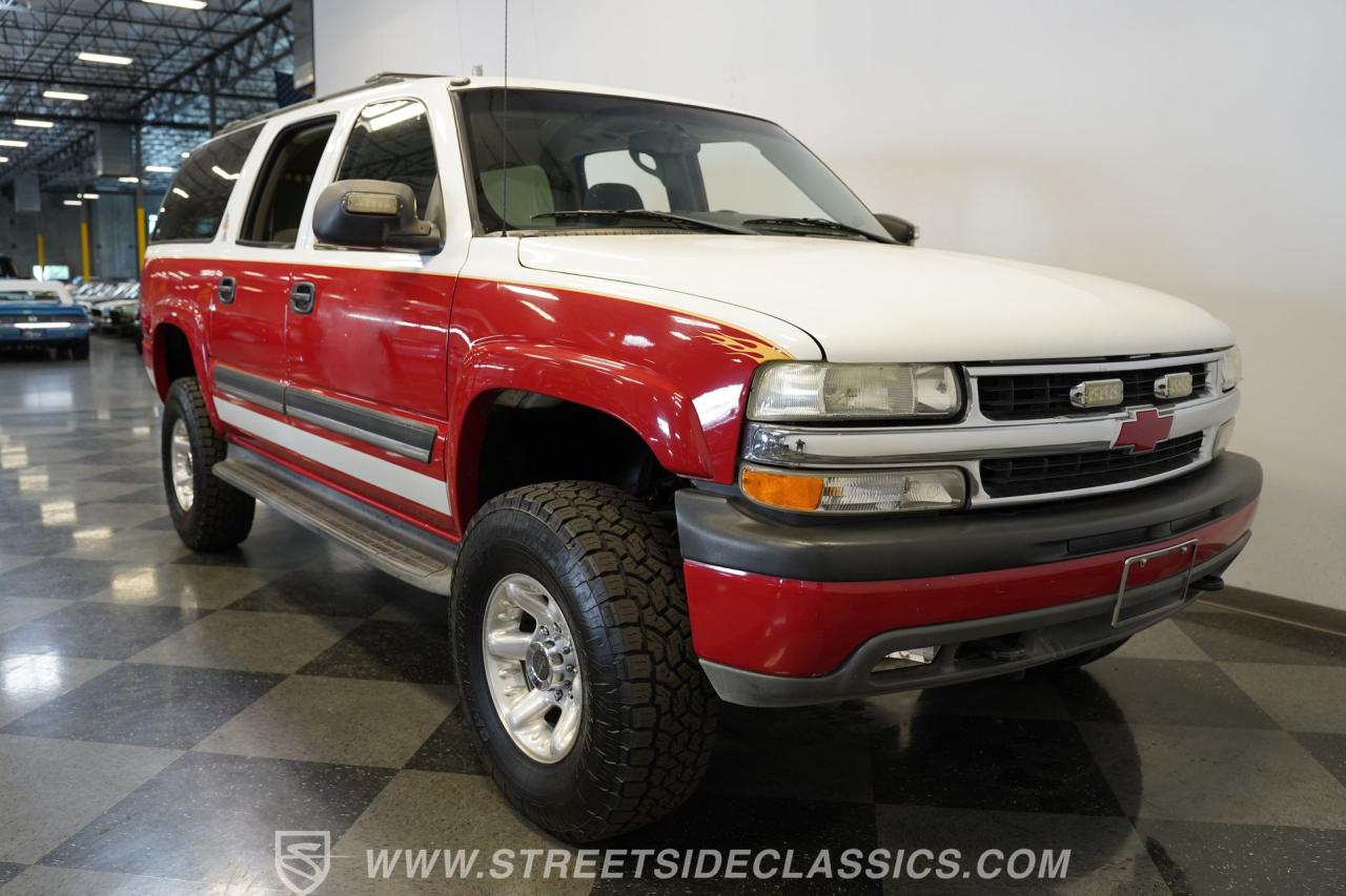 2004 Chevrolet Suburban 2500 4X4