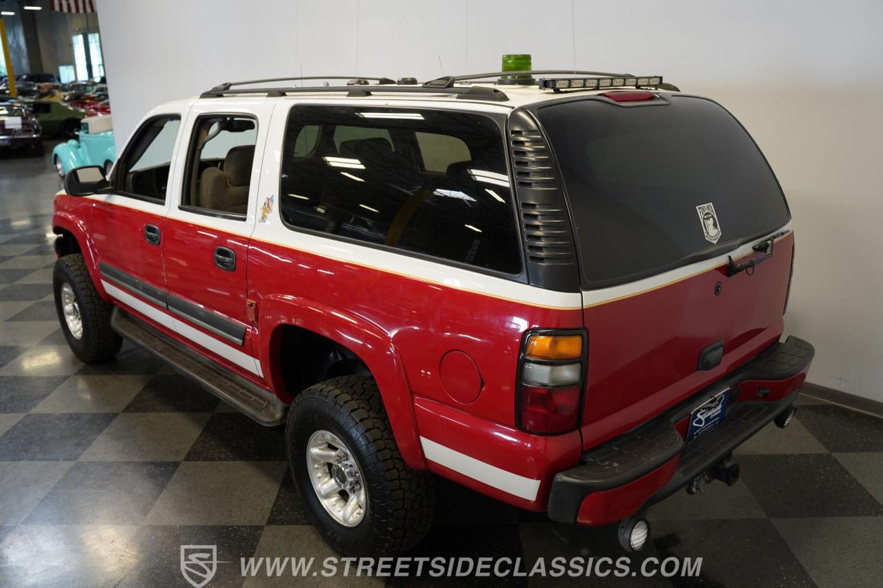 2004 Chevrolet Suburban 2500 4X4