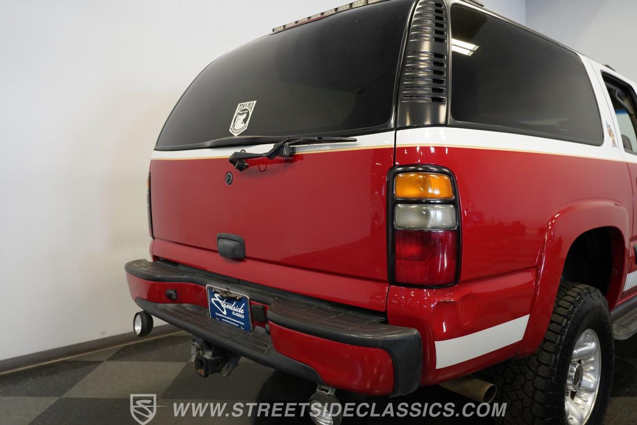 2004 Chevrolet Suburban 2500 4X4