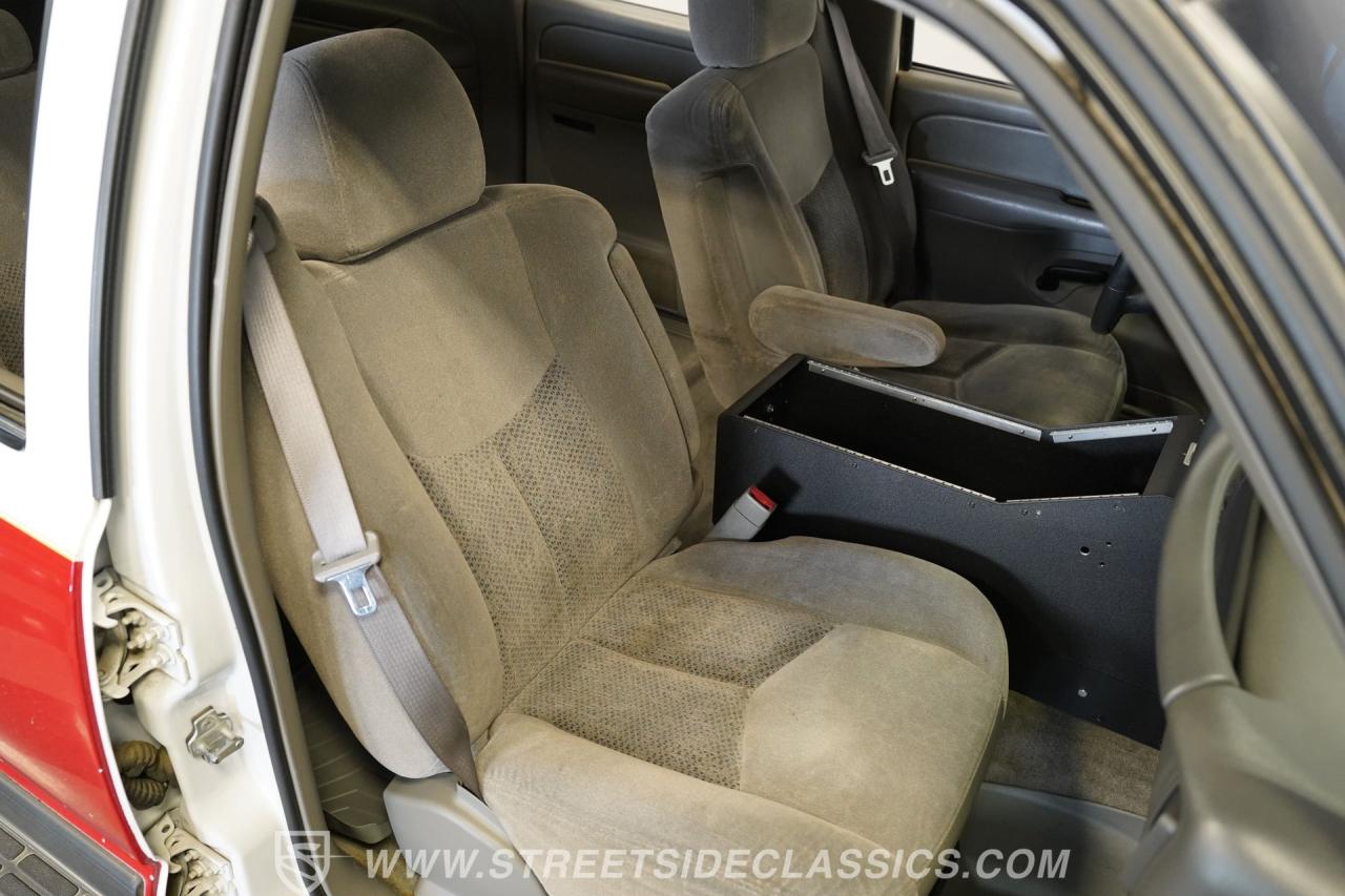 2004 Chevrolet Suburban 2500 4X4