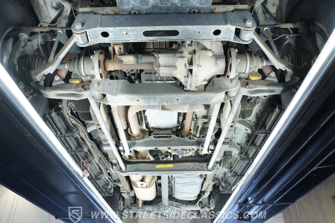 2004 Chevrolet Suburban 2500 4X4