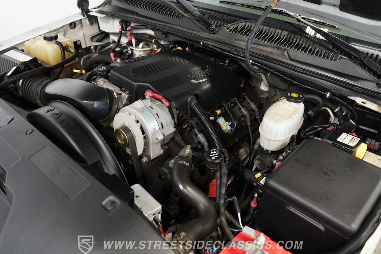 2004 Chevrolet 8.1 Suburban